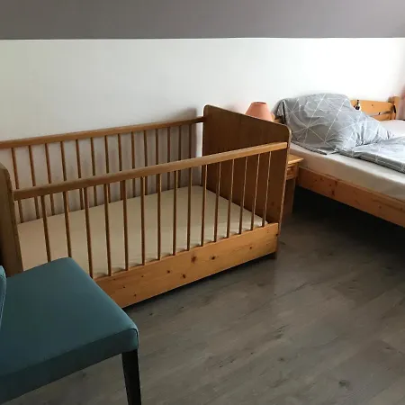 Marta 巴拉顿诺尔马迪