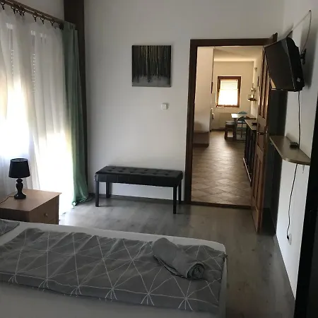 Márta