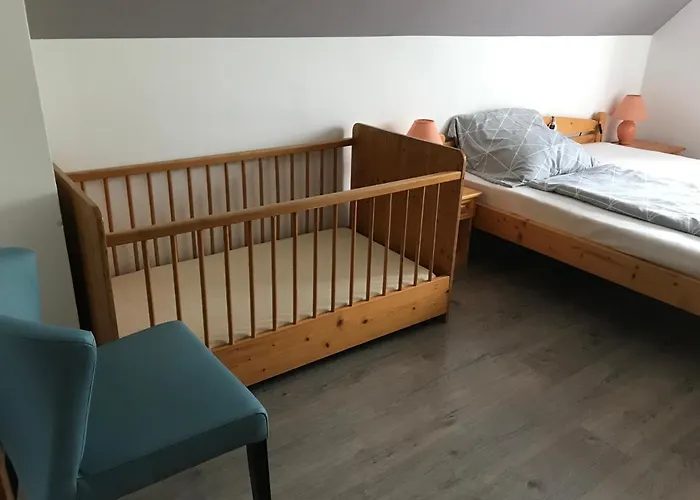 Marta 巴拉顿诺尔马迪